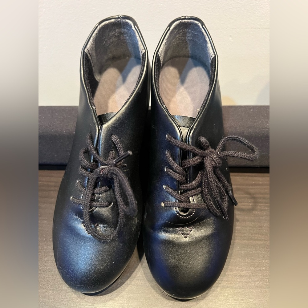 Capezio tap shoes